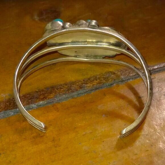 ✨Host Pick✨ Vintage Turquoise & Coral Native Cuff - Picture 9 of 11